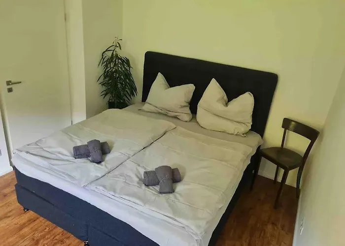 Ein Zuhause Mit Schonem Garten Βόννη